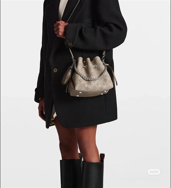 2026124175355525 570